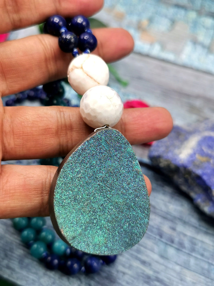 The Power of the Druzy Pendant 108-Bead Necklace: A Journey Through Gemstones and Chakras