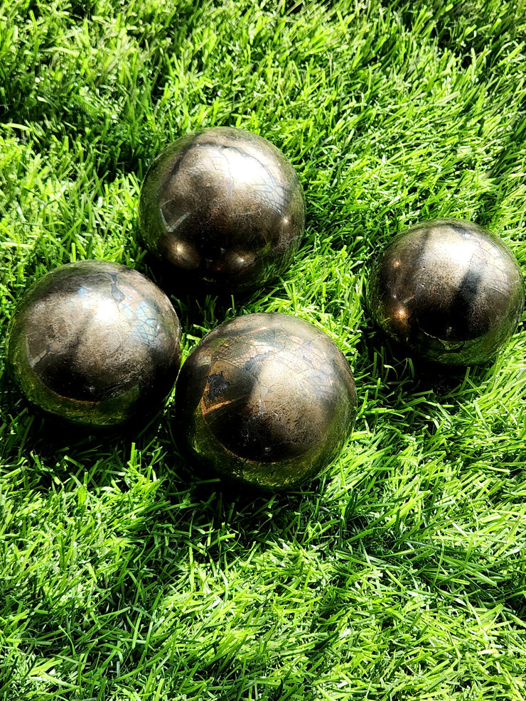 5 Crystals for Money, Wealth & Prosperity & How to Use Them