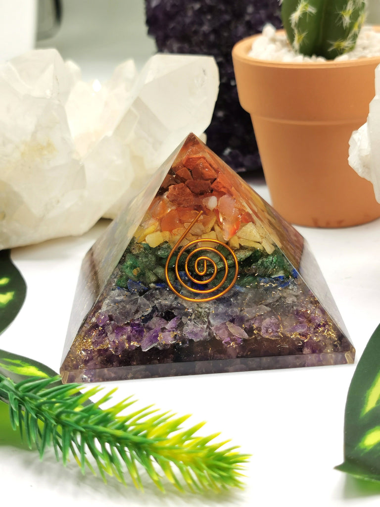 7 Chakra Orgone Pyramid - Energy / Reiki / crystal healing