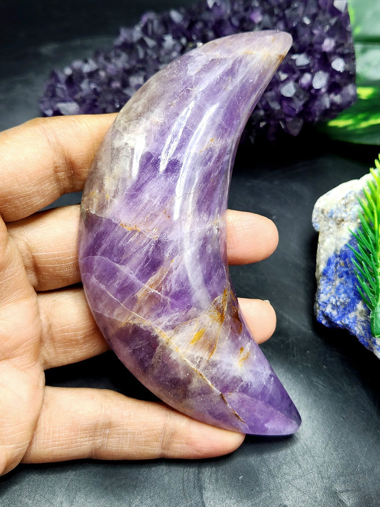 Amethyst natural stone hand carving of crescent moon crystal/reiki/c