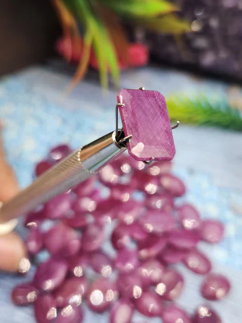 Ruby – A Powerful Gemstone for Inner Peace, Mental Clarity, Higher Consciousness, Emotional Strength, and Guiding You Toward Confidence, Self-Discovery, and a Successful, Purpose-Aligned Career