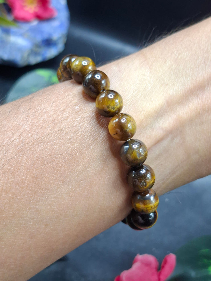 Tiger Eye Gemstone Bracelet – A Stone of Confidence, Protection and Inner Strength