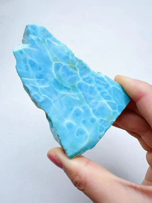 The Secret History of Larimar Gemstone: Discovery, Royal Connection & Vastu Truth | Shwasam Crystals