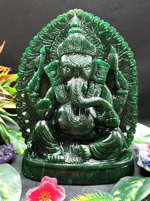 Harmony and Blessings: Lord Ganesha Idol in Dark Green Aventurine