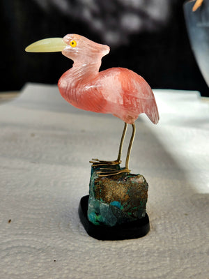 Cherry Quartz with Green Quartz Beak Crane Carving Sitting on Chrysocolla Geode – A Symbol of Peace, Balance and Renewal | Reiki/Chakra/Healing/Energy | Home Decor