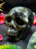 Labradorite skull with blue flash - Haloween gift / Crystal gift / Crystal Healing - Shwasam