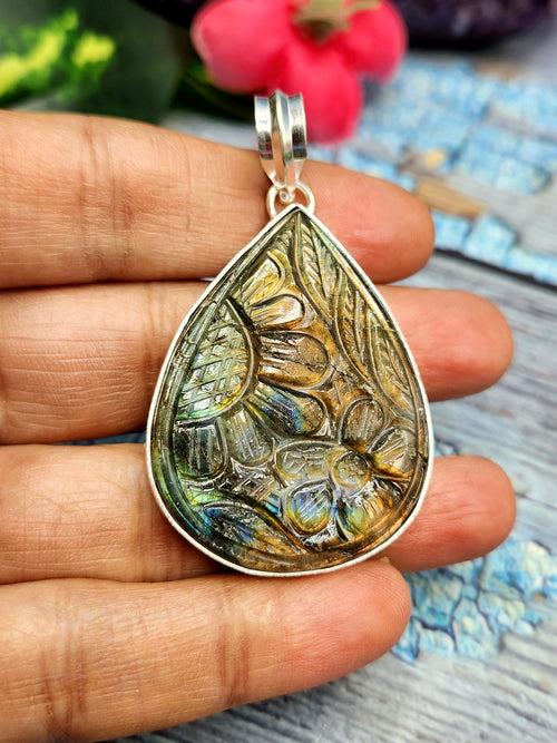 Labradorite Floral Carving Pendant – A Perfect Blend of Beauty, Transformation, and Protection