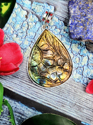 Labradorite Floral Carving Pendant – A Perfect Blend of Beauty, Transformation, and Protection