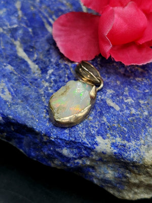 Ethiopian Opal Rough Single Stone Pendant in Silver - Unearth the Raw Beauty of Opal Gemstone