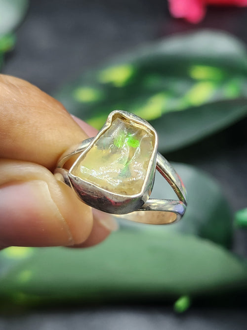 Ethiopian Opal Rough Single Stone Finger Ring - A Mesmerizing Fusion of Nature and Craftsmanship
