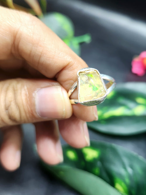 Ethiopian Opal Rough Single Stone Finger Ring - A Mesmerizing Fusion of Nature and Craftsmanship