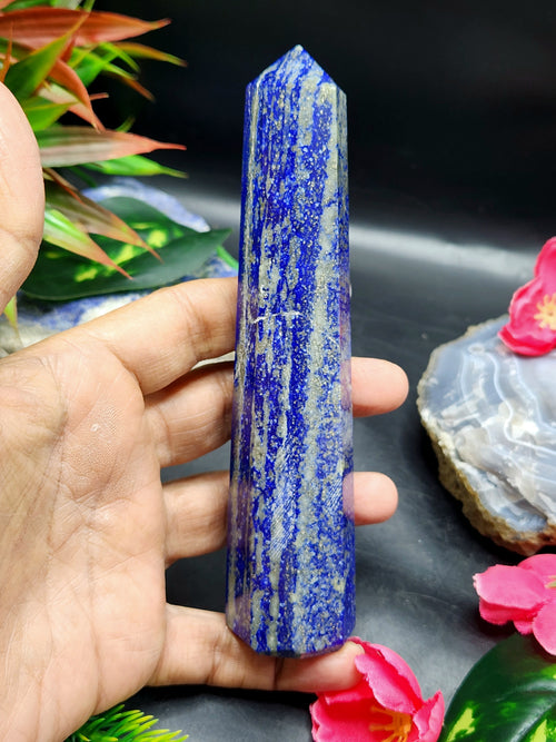 Lapis Lazuli Point: The Emissary of Royal Wisdom and Spiritual Clarity