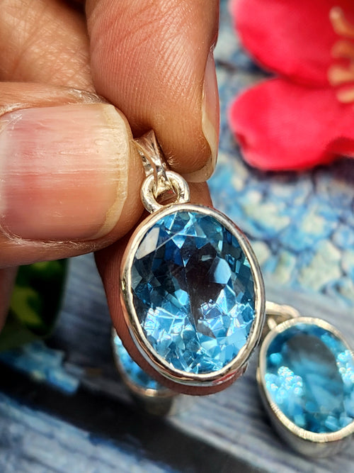 Blue Topaz Pendants in 925 Silver: A Symphony of Serenity and Elegance