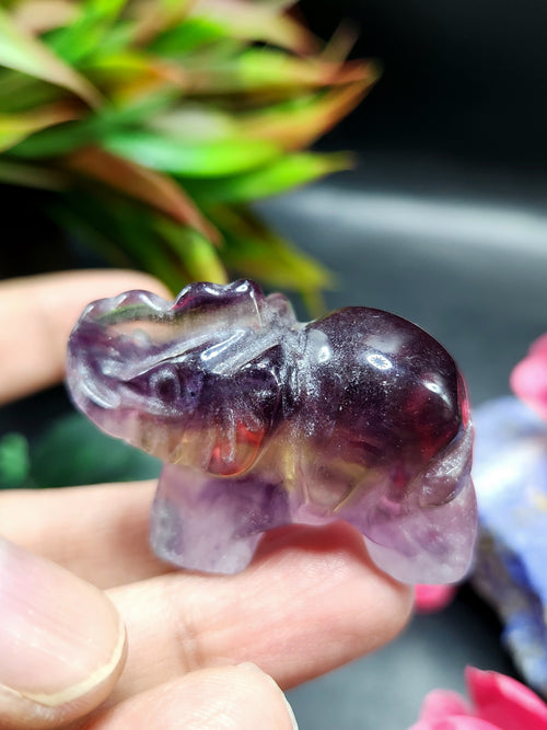 Purple Fluorite Elephant Carving - Balancing Energies in Art and Healing - Animal carving