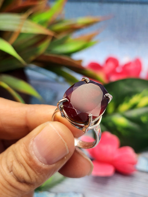 Hessonite Garnet Silver Ring in 925 silver - Gleaming Strength And Symbolizing Resilience on Special Occasions - Finger Ring