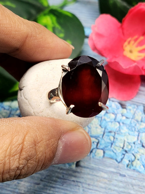 Hessonite Garnet Silver Ring in 925 silver - Gleaming Strength And Symbolizing Resilience on Special Occasions - Finger Ring