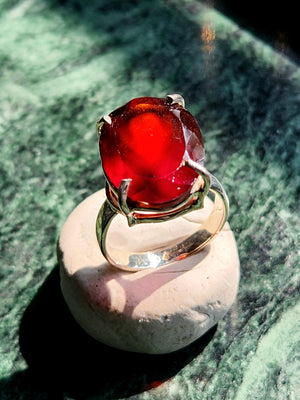 Hessonite Garnet Silver Ring in 925 silver - Gleaming Strength And Symbolizing Resilience on Special Occasions - Finger Ring