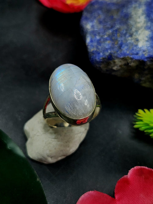 Moonstone Ring in 925 silver - Embracing Elegance and Harmony - Finger Ring