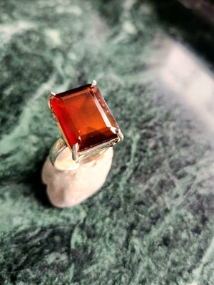 Hessonite Garnet Silver Finger Ring - Embracing Vitality & Symbolizing Resilience on Special Occasions