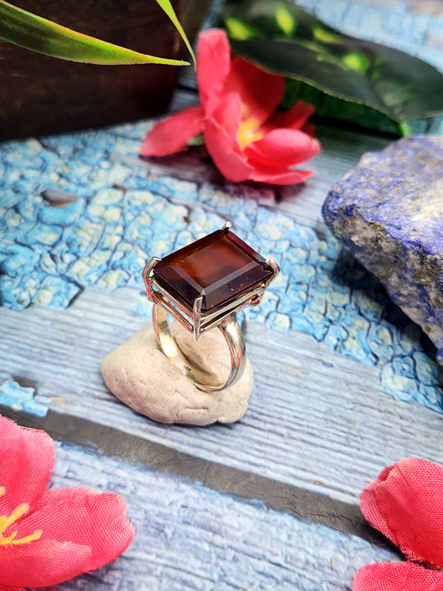 Hessonite Garnet Silver Finger Ring - Embracing Vitality & Symbolizing Resilience on Special Occasions
