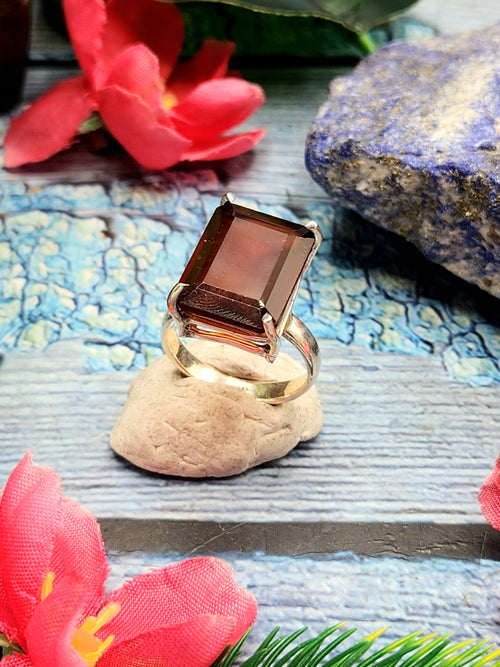 Hessonite Garnet Silver Finger Ring - Embracing Vitality & Symbolizing Resilience on Special Occasions