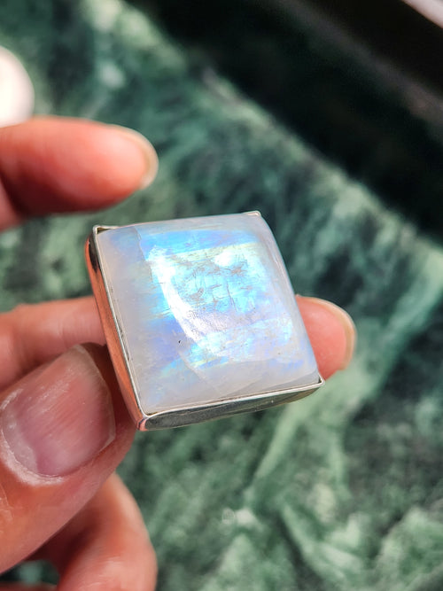 Moonstone Finger Ring in 925 silver - Embracing Lunar Elegance and Mystical Radiance