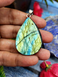 Labradorite Floral Carving Oval Pendant - Nature's Elegance and Mystical Charm