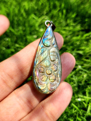 Labradorite Floral Carving Pendant with 925 Silver Loop - A Fusion of Spiritual Harmony & Nature's Radiance