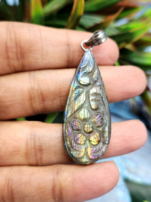 Labradorite Floral Carving Pendant with 925 Silver Loop - A Fusion of Spiritual Harmony & Nature's Radiance