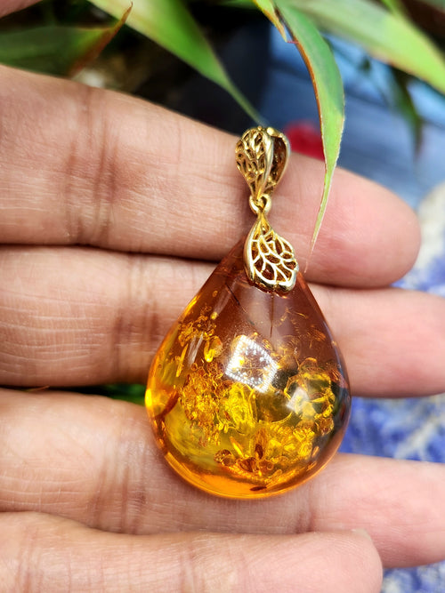 Yellow Amber Pendant in Rhodium-Plated 925 Silver - A Symbol of Vitality and Timeless Elegance