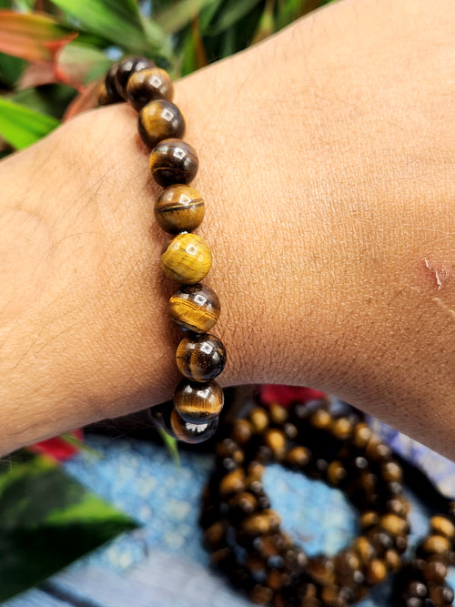 Tiger Eye Bracelet - A Symbol of Strength, Success, and Protection in Crystal Healing | ONE PIECE ONLY