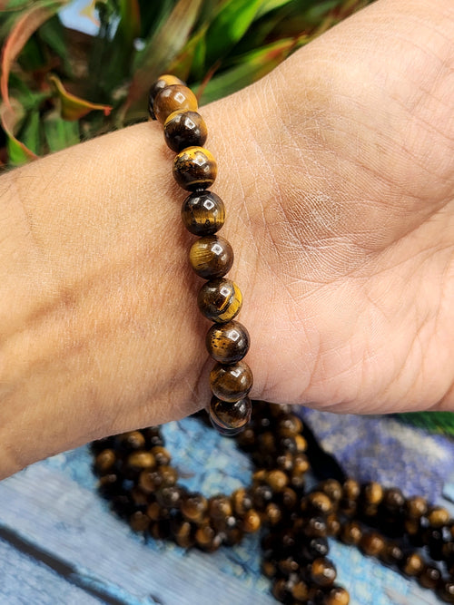 Tiger Eye Bracelet - A Symbol of Strength, Success, and Protection in Crystal Healing | ONE PIECE ONLY