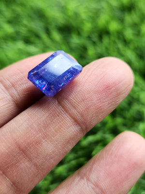Tanzanite Faceted Rectangle Shaped Loose Gemstone – Enhance Your Style and Well-Being