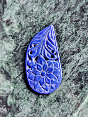 Lapis Lazuli Carved Mughal Floral Design Pendant: A Tribute to Heritage and Harmony | Gemstone Necklace | Birthday Gift | Valentine gift | Mother's Day gift
