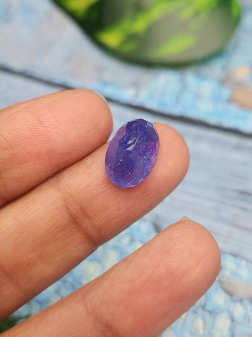 Tanzanite Faceted Loose Gemstone in Oval Shaped – A Perfect Choice for Jewelry & Success | Weighing 7 carats