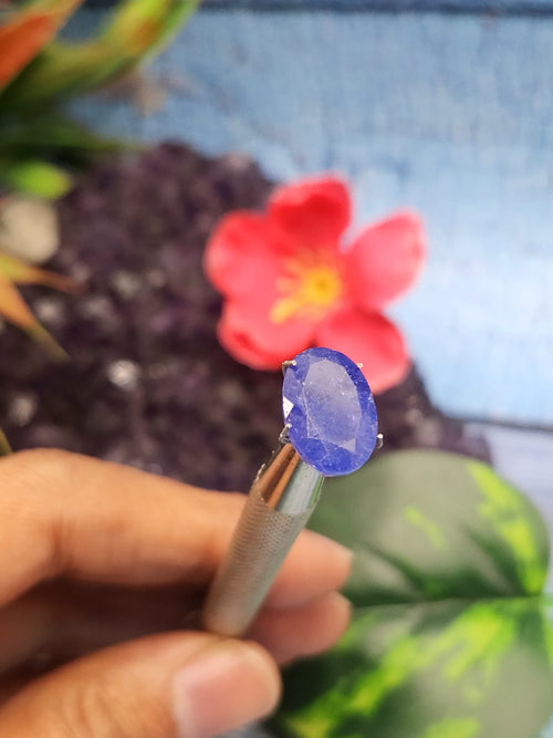 Tanzanite Faceted Loose Gemstone in Oval Shaped – A Perfect Choice for Jewelry & Success | Weighing 7 carats