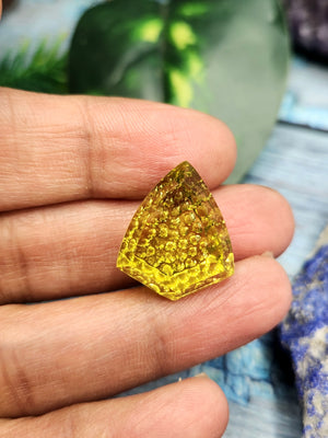 Green Gold Lemon Quartz carved stone for pendant - A Balancing Gemstone for Style and Success | Gemstone Pendant | Birthday Gift | Daughter's Day Gift | Mother's Day Gift