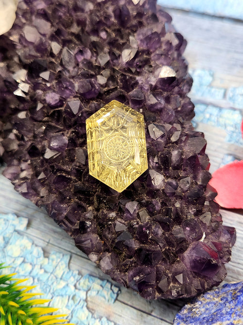Lemon Quartz Geometric Design Carved Stone for Pendant – Radiant Elegance | Gemstone Pendant | Birthday Gift | Daughter's Day Gift | Mother's Day Gift