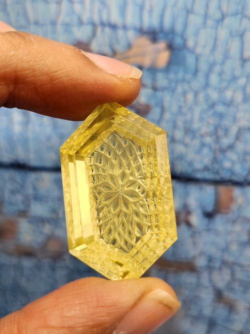 Lemon Quartz Geometric Design Carved Stone for Pendant – Radiant Elegance | Gemstone Pendant | Birthday Gift | Daughter's Day Gift | Mother's Day Gift