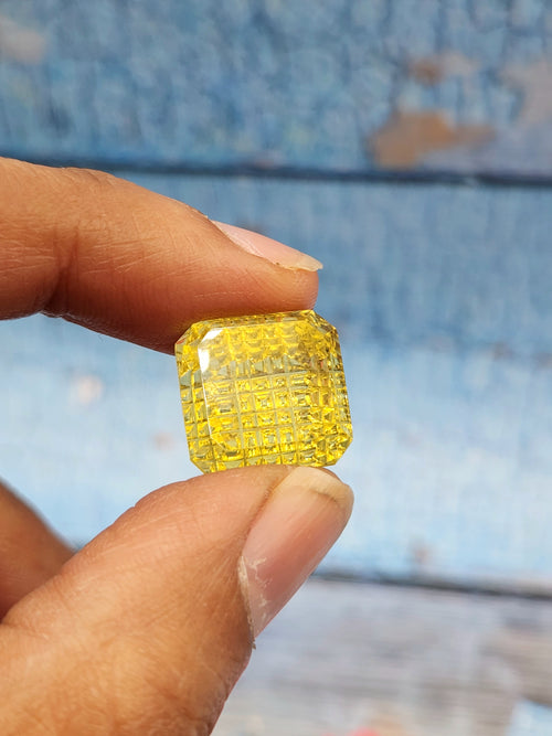 Green Gold Lemon Quartz Geometric Design Pendant - Radiant Elegance | Gemstone Pendant | Birthday Gift | Daughter's Day Gift | Mother's Day Gift