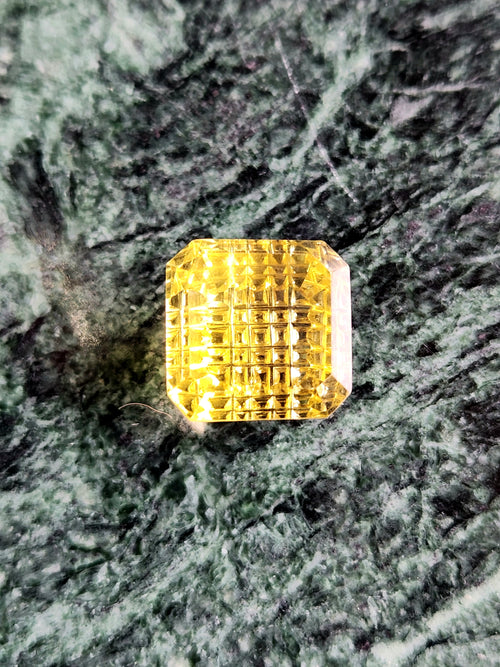 Green Gold Lemon Quartz Geometric Design Pendant - Radiant Elegance | Gemstone Pendant | Birthday Gift | Daughter's Day Gift | Mother's Day Gift