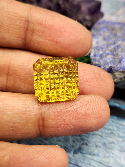 Green Gold Lemon Quartz Geometric Design Pendant - Radiant Elegance | Gemstone Pendant | Birthday Gift | Daughter's Day Gift | Mother's Day Gift