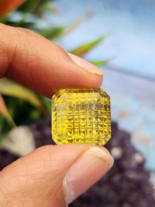 Green Gold Lemon Quartz Geometric Design Pendant - Radiant Elegance | Gemstone Pendant | Birthday Gift | Daughter's Day Gift | Mother's Day Gift