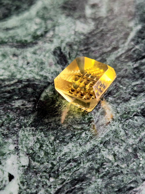 Green Gold Lemon Quartz Geometric Design Pendant - Radiant Elegance | Gemstone Pendant | Birthday Gift | Daughter's Day Gift | Mother's Day Gift