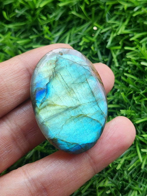 Labradorite Peacock Design Carving For Pendant: A Stunning Blend of Beauty and Healing