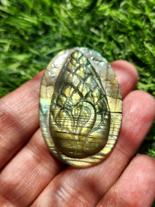 Labradorite Peacock Design Carving For Pendant: Talisman for Protection & Inner Radiance  | Weighing 11 gms