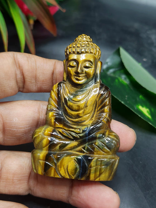 Lord Buddha Carving in Tiger Eye Gemstone – A Symbol of Peace, Strength & Spiritual Balance