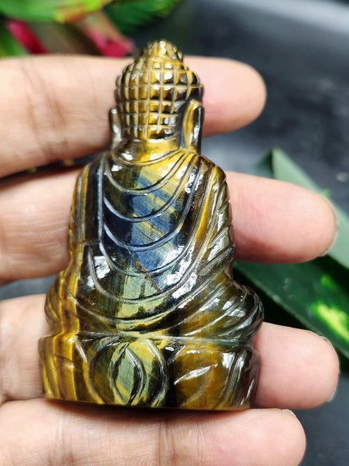 Lord Buddha Carving in Tiger Eye Gemstone – A Symbol of Peace, Strength & Spiritual Balance