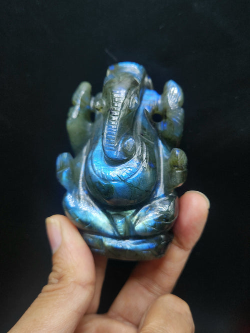 Lord Ganesh Statue in Natural Labradorite Stone – A Divine Symbol of Transformation, Wisdom and Spiritual Light | Reiki/Chakra/Healing/Energy | Home Decor
