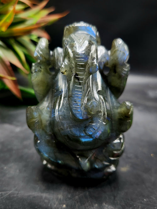 Lord Ganesh Statue in Natural Labradorite Stone – A Divine Symbol of Transformation, Wisdom and Spiritual Light | Reiki/Chakra/Healing/Energy | Home Decor